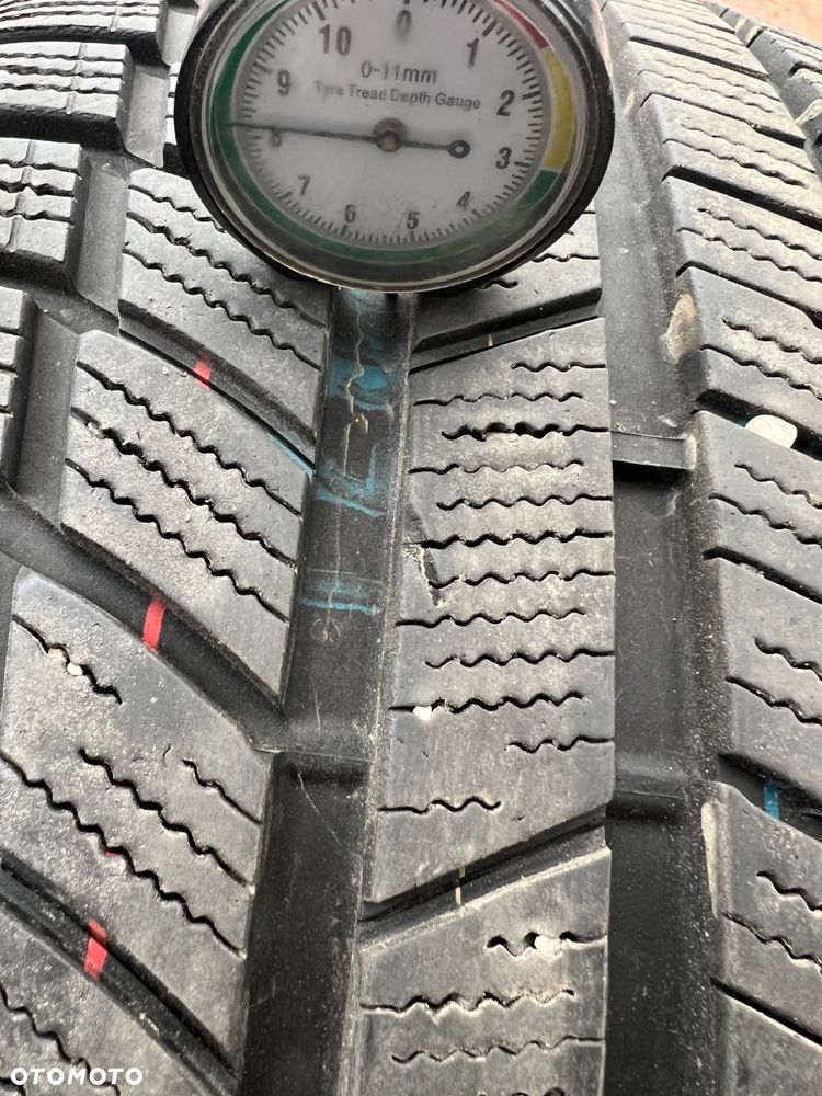 245/40r18 TOYO snowProx S954 - 2
