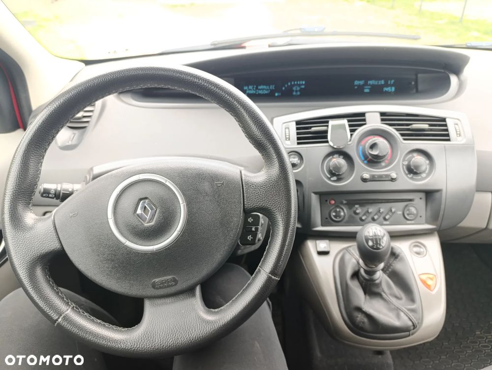 Renault Scenic RX4 - 11
