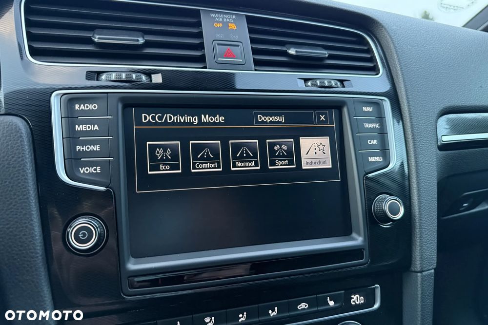 Volkswagen Golf GTD 2.0 TDI SCR DSG - 23