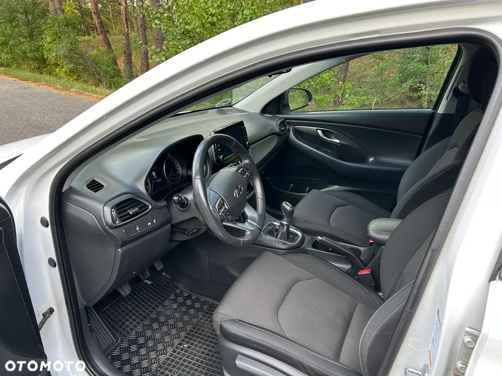 Hyundai i30 1.4 T-GDI YES - 14