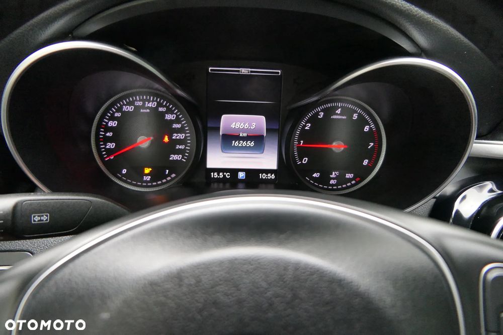 Mercedes-Benz Klasa C 180 (BlueEFFICIENCY) - 22