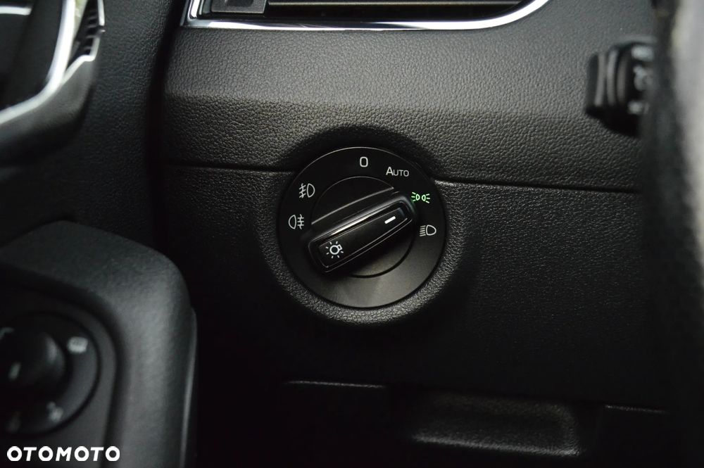 Skoda Octavia 2.0 TDI RS - 32