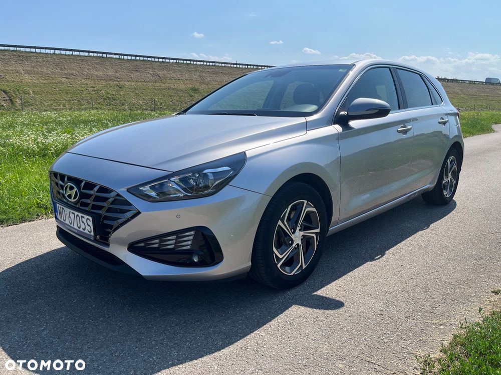 Hyundai i30 1.5 DPI Smart - 1