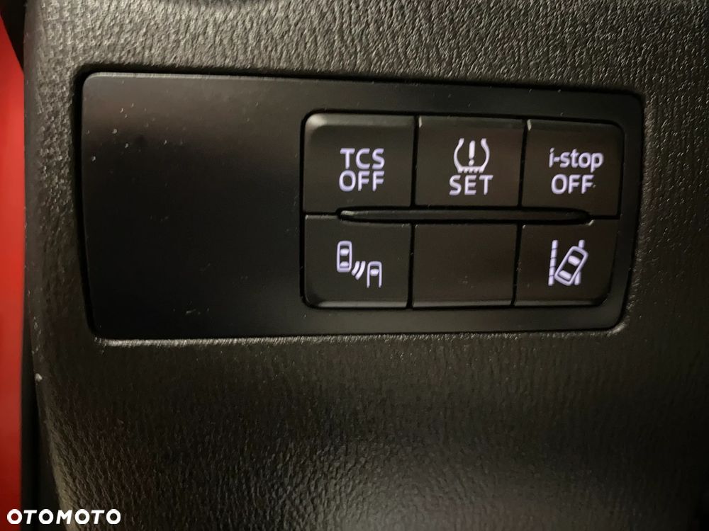 Mazda CX-3 2.0 SkyEnergy i-Eloop 4x4 - 29