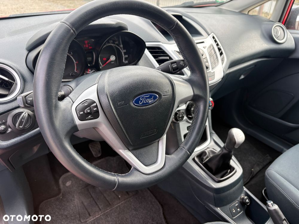 Ford Fiesta - 13