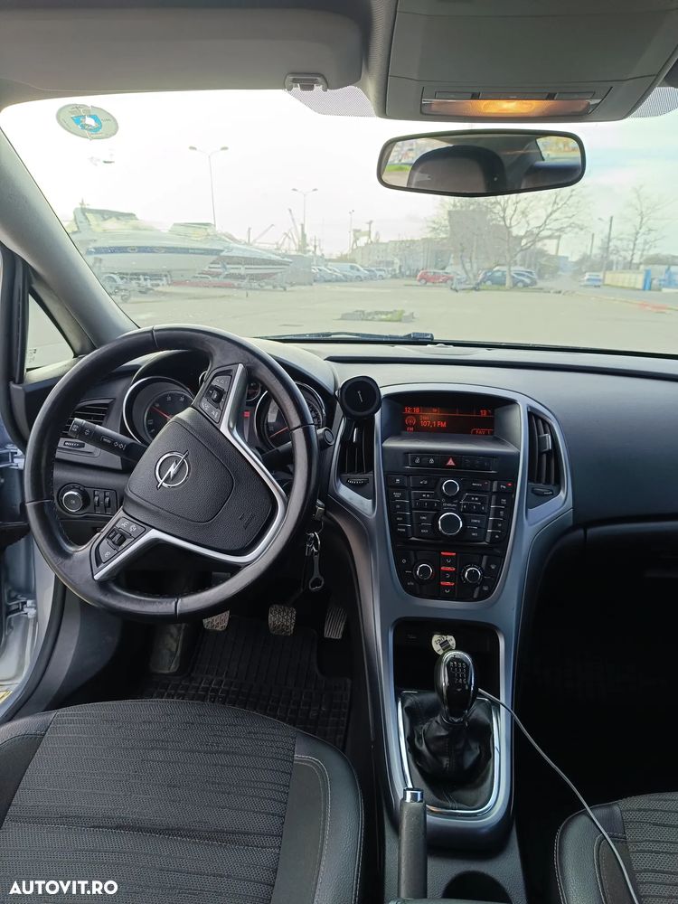 Opel Astra 1.6 CDTI ECOTEC ECOFlex Start/Stop Enjoy - 3
