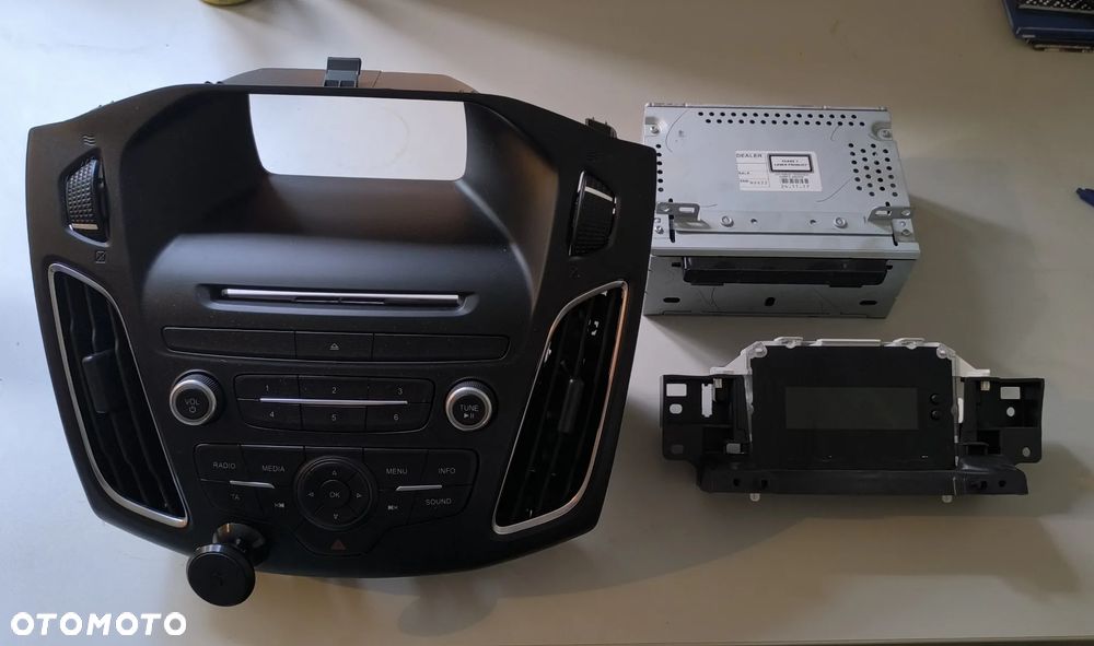 radio ford focus MK3 lift - 1