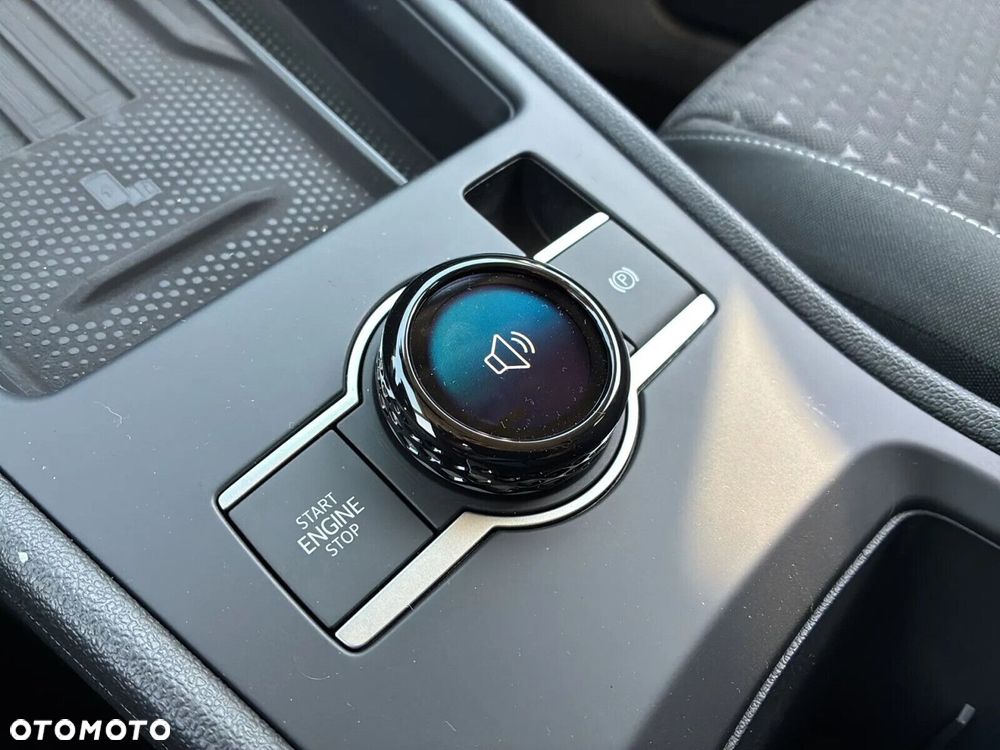 Volkswagen T-Roc - 28