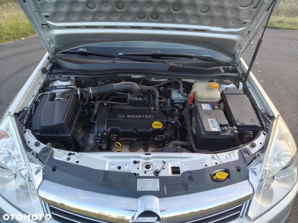 Opel Astra - 25