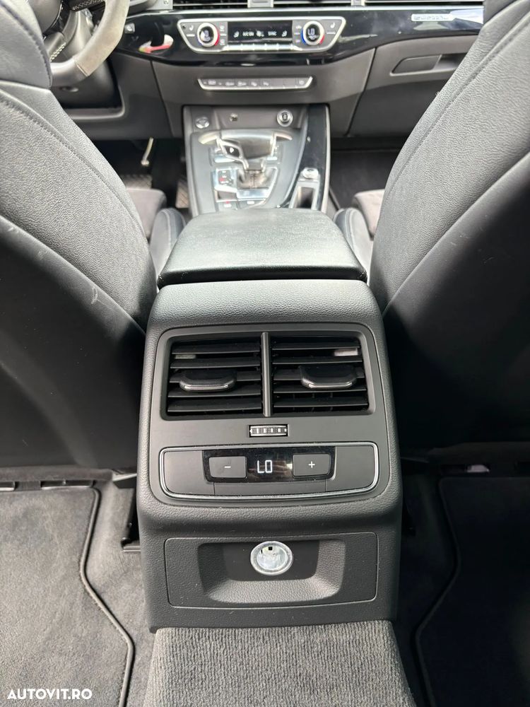 Audi A5 Sportback 2.0 TDI S tronic - 11