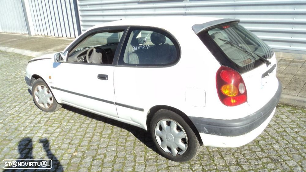 Toyota Corolla E11 2.0D 3P 1998 - Para Peças - 8