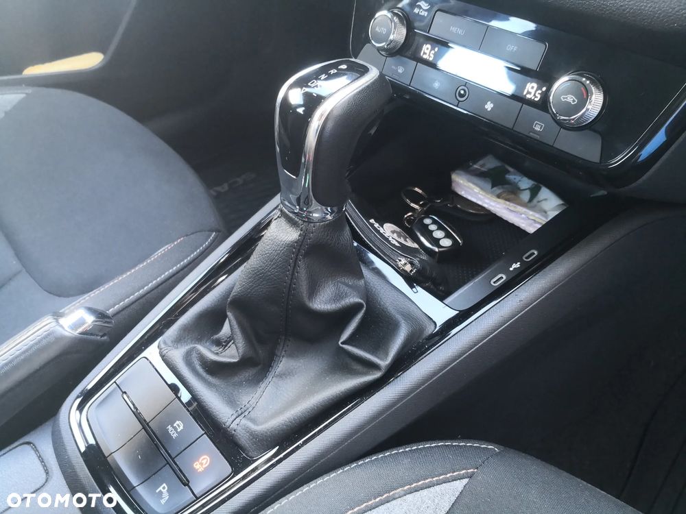 Skoda Scala 1.0 TSI Selection DSG - 30
