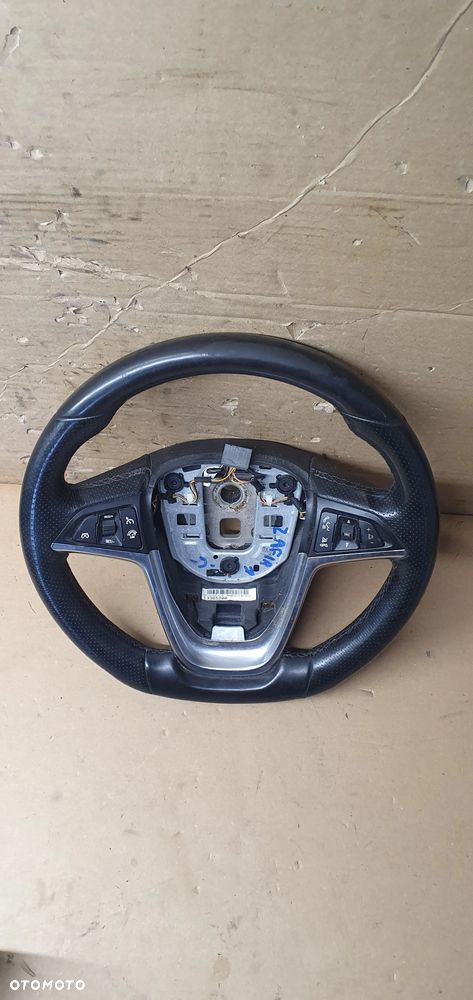 Kierownica multifunkcyjna multifunkcja skórzana skóra Opel Zafira C OPC 13365200 - 2