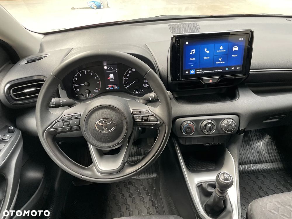 Toyota Yaris 1.5 Comfort - 13