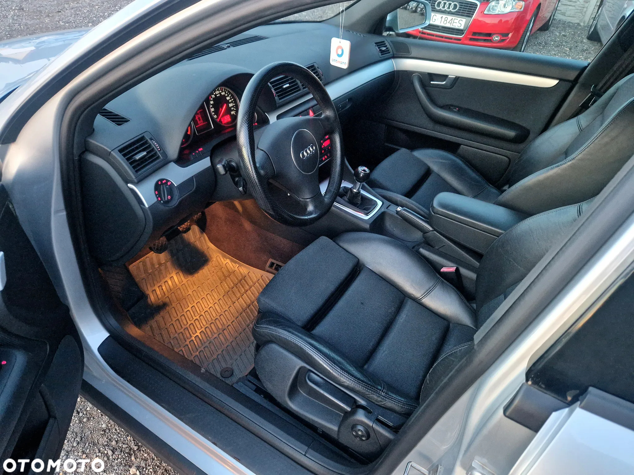 Audi A4 Avant - 12