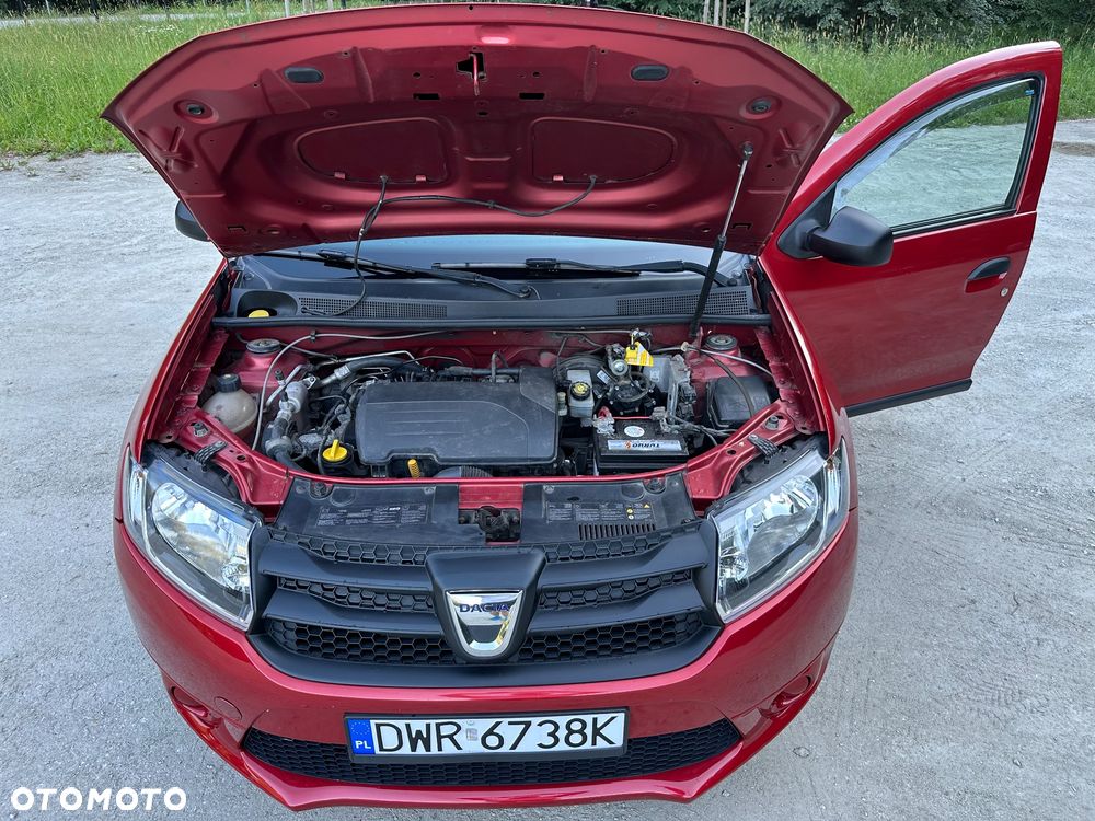 Dacia Logan 1.2 16V Laureate - 24