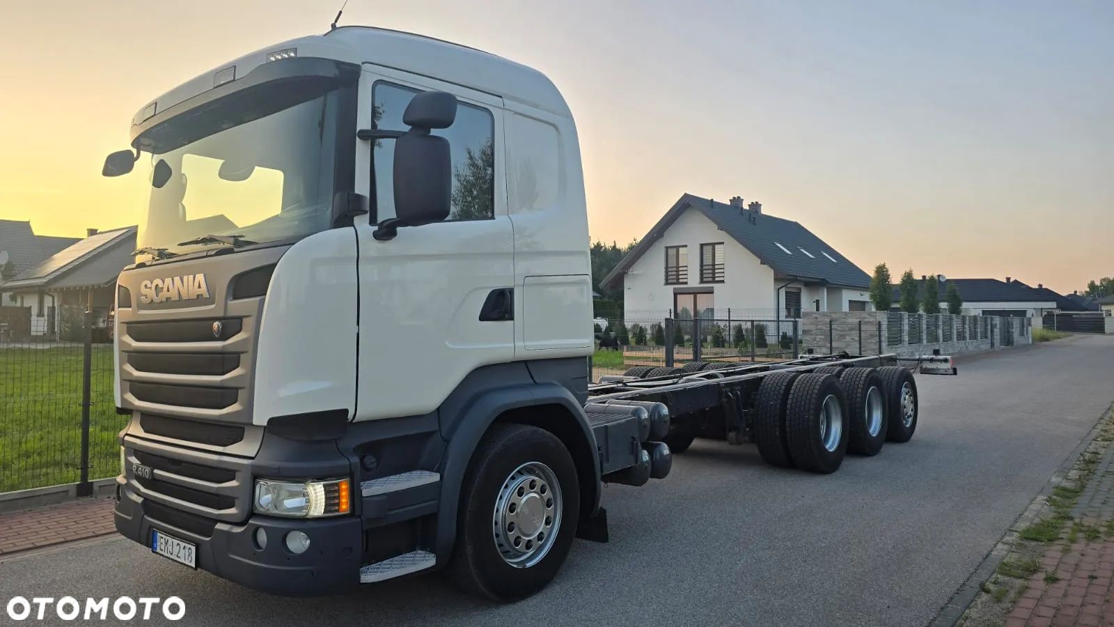 Scania R410 Euro 6 bez EGR 8x4 super stan! do zabudowy laweta beczka wywrot świeży import! - 1