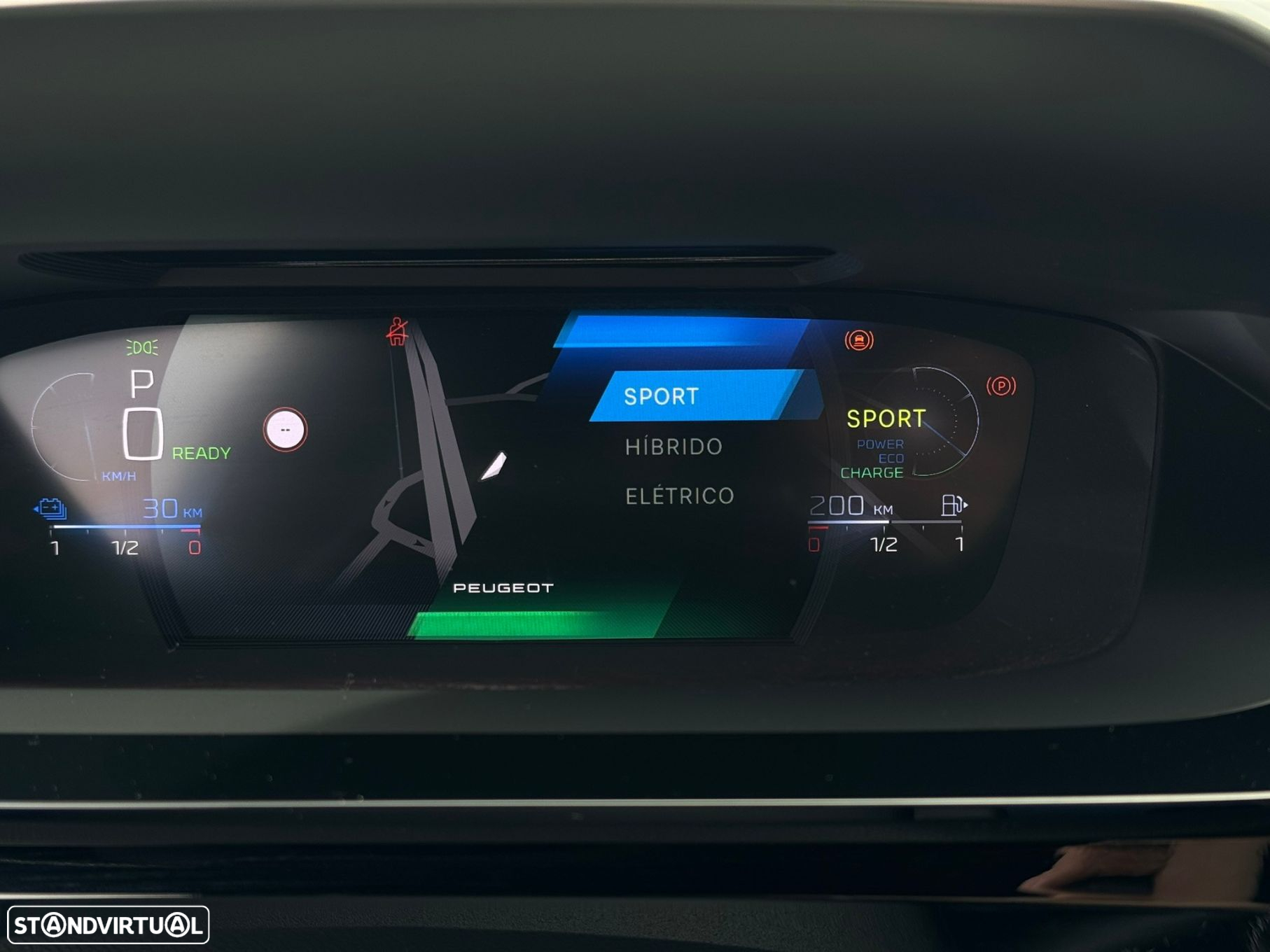 Peugeot 308 1.6 Hybrid GT e-EAT8 - 28