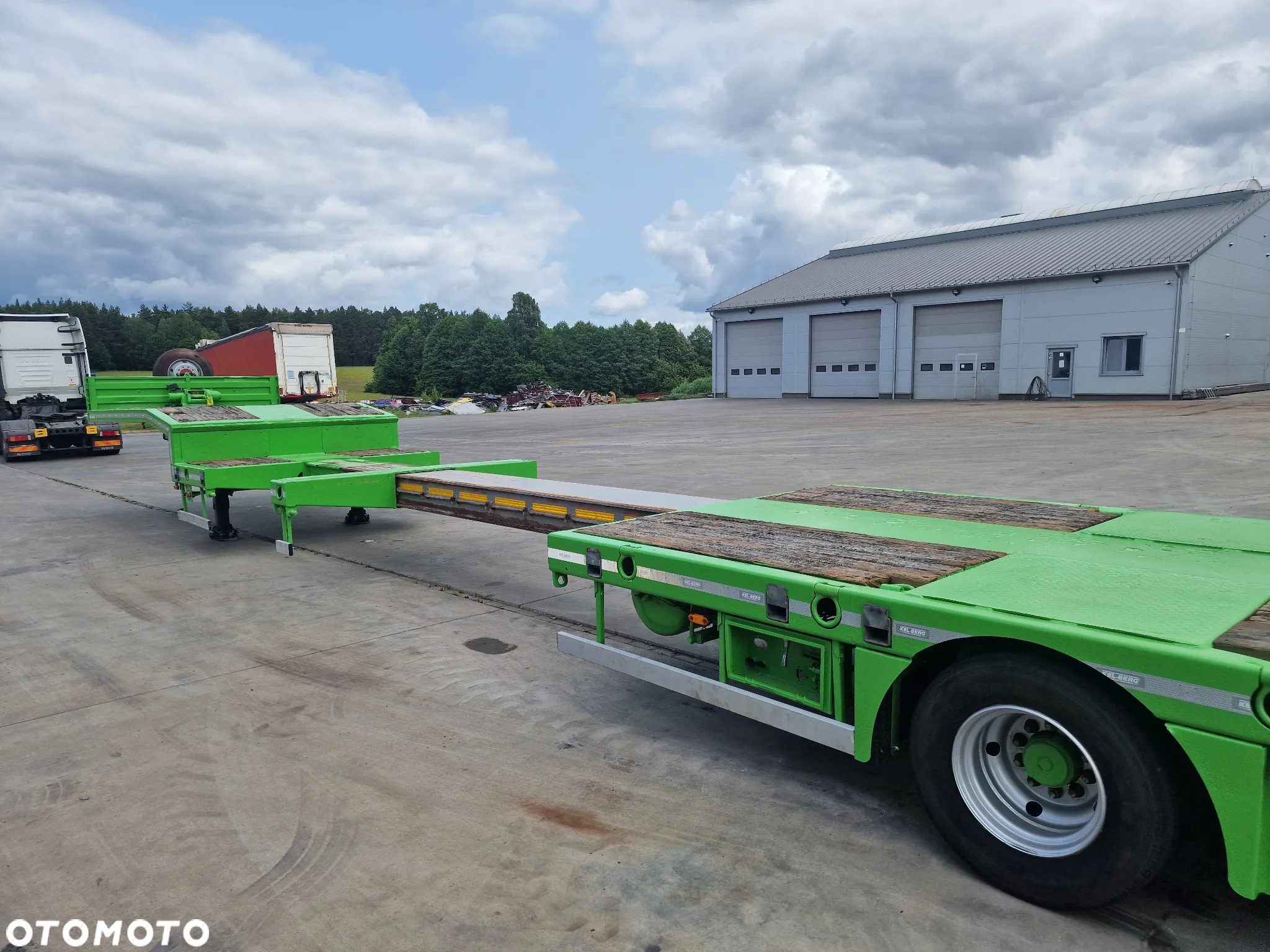 Kel-Berg Niskopodwoziowa 4-osiowa Rozciągana do 19,30 Poszerzana Najazdy Własna Hydraulika Wciągarka 58000 kg - 16