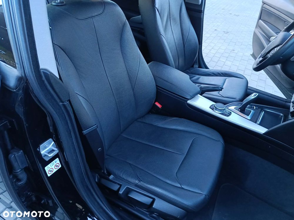 BMW 3GT 318d Business Edition - 25