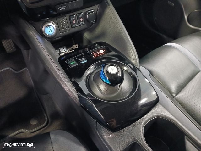 Nissan Leaf 40 kWh N-Connecta - 28