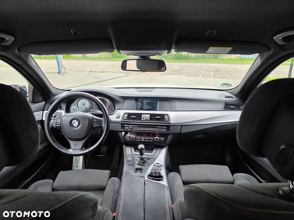 BMW Seria 5 - 16