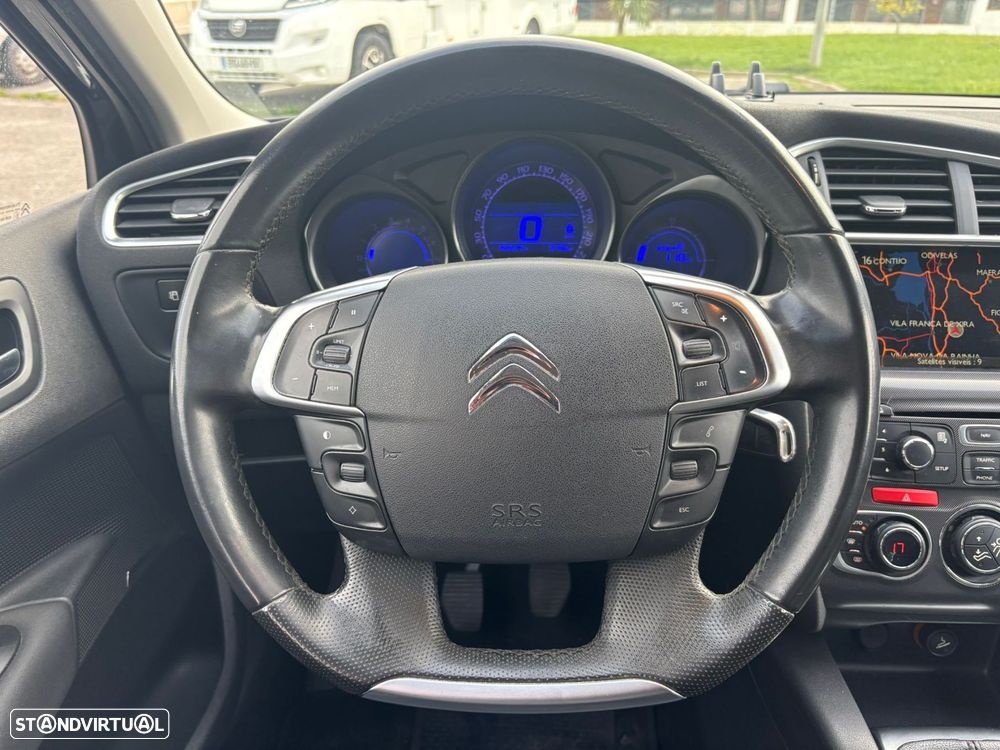 Citroën C4 1.6 e-HDi Exclusive - 23