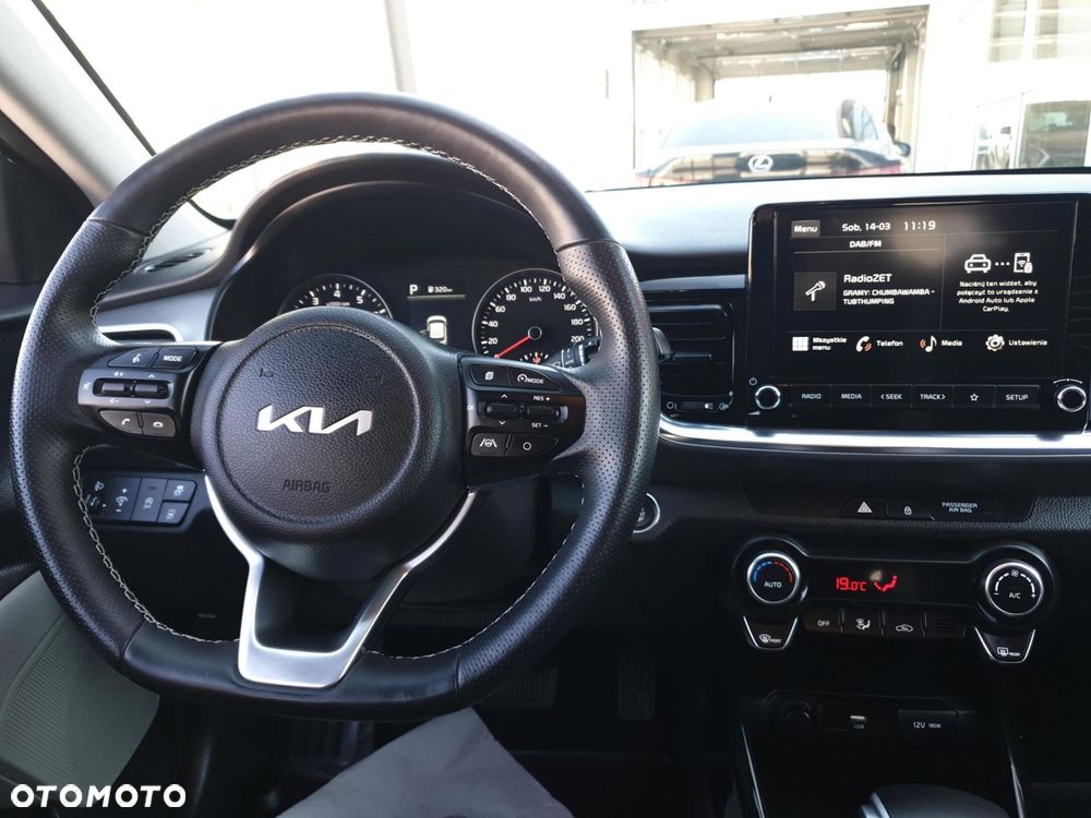 Kia Stonic 1.0 T-GDI L Business Line DCT - 15