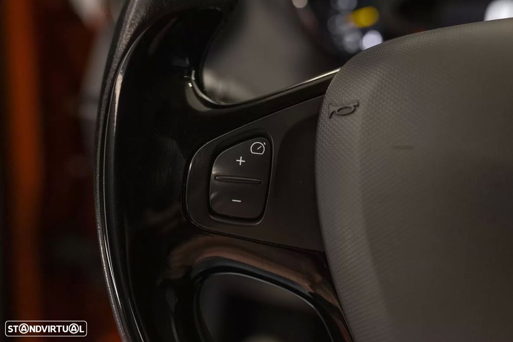 Renault Captur 1.5 dCi Exclusive - 11