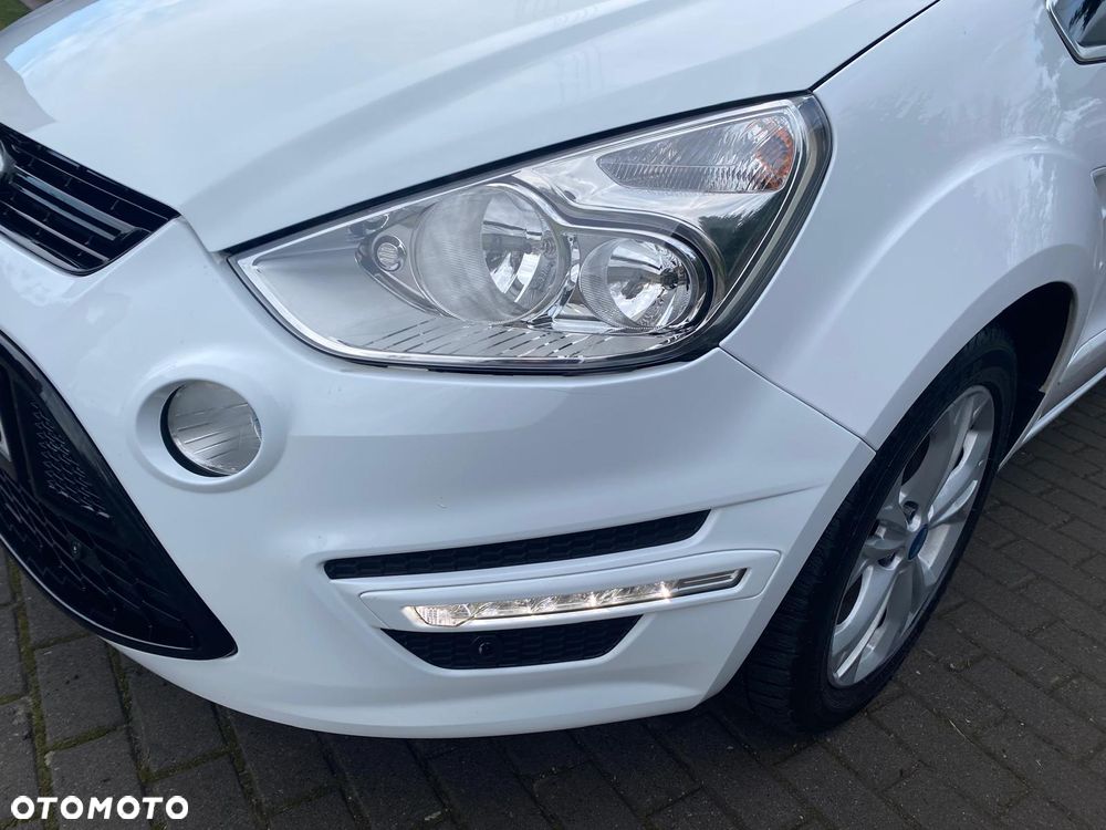 Ford S-Max 2.0 TDCi DPF Champions Edition - 16