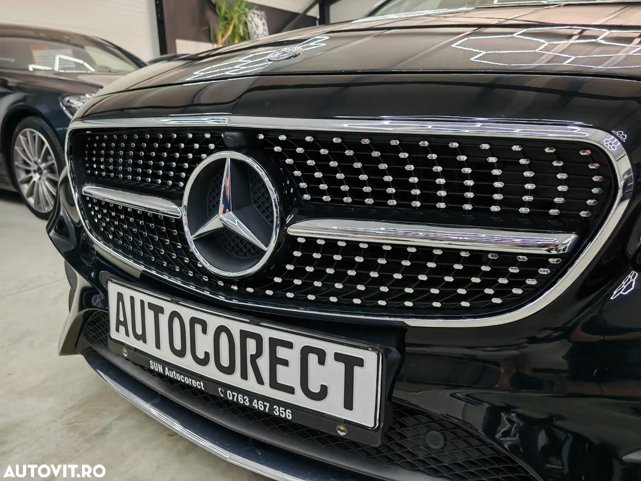 Mercedes-Benz E 220 d 9G-TRONIC Edition AMG Line - 33