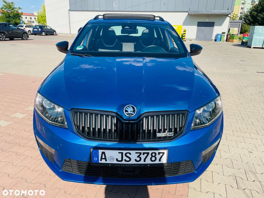 Skoda Octavia 2.0 TDI DSG RS - 8