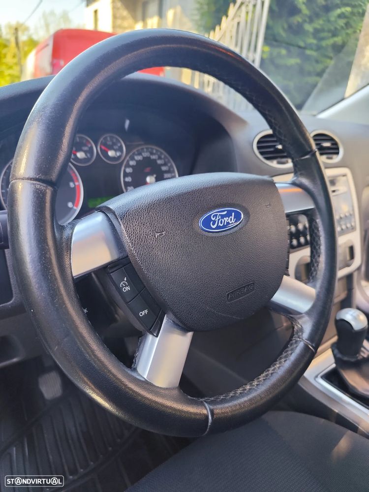 Ford Focus 1.6 TDCi Titanium - 4