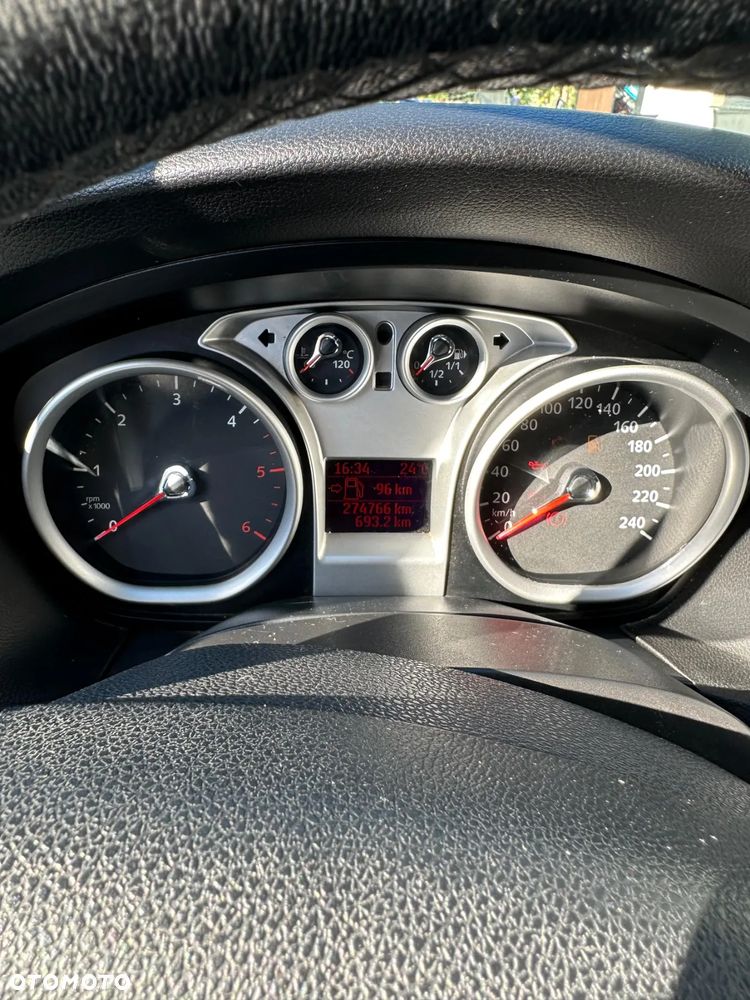 Ford Focus 1.6 TDCi DPF Ambiente - 10