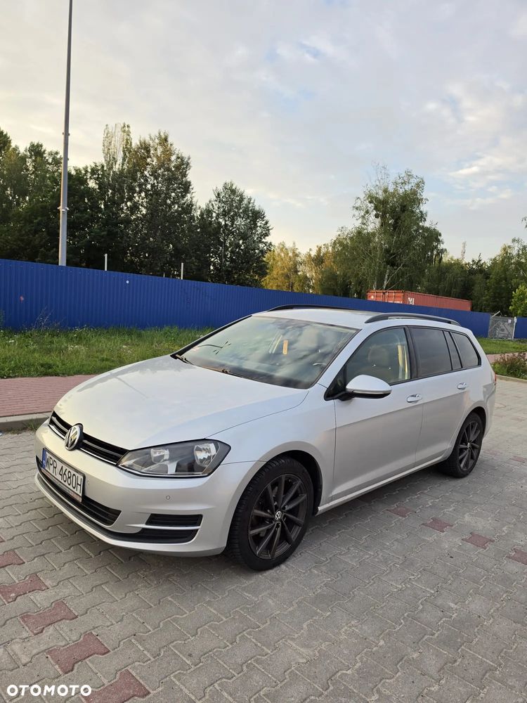 Volkswagen Golf 1.6 TDI BlueMotion Trendline - 17