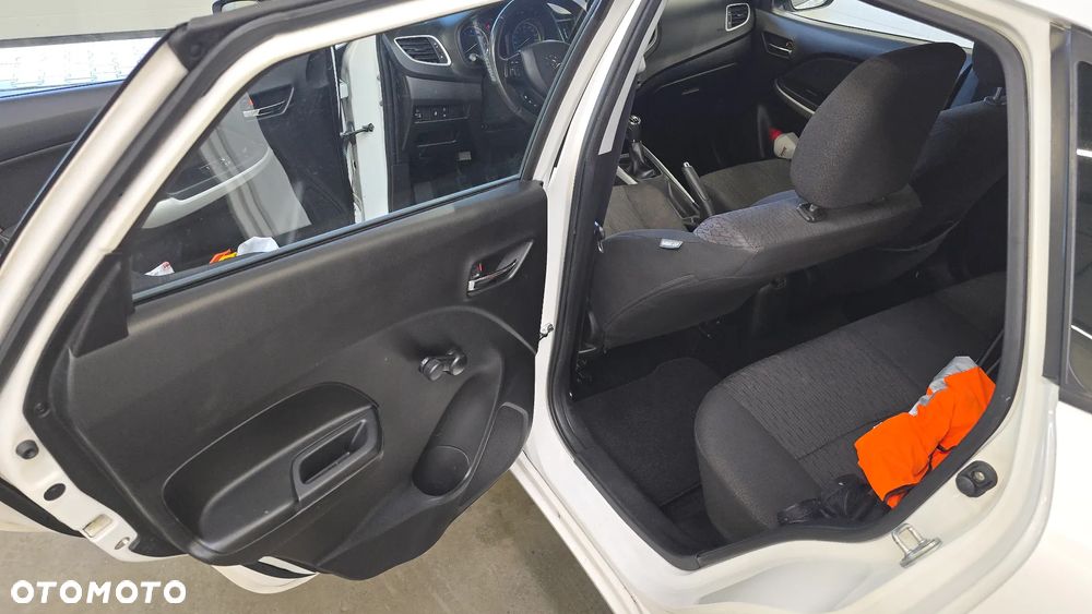 Suzuki Baleno 1.2 Premium - 8