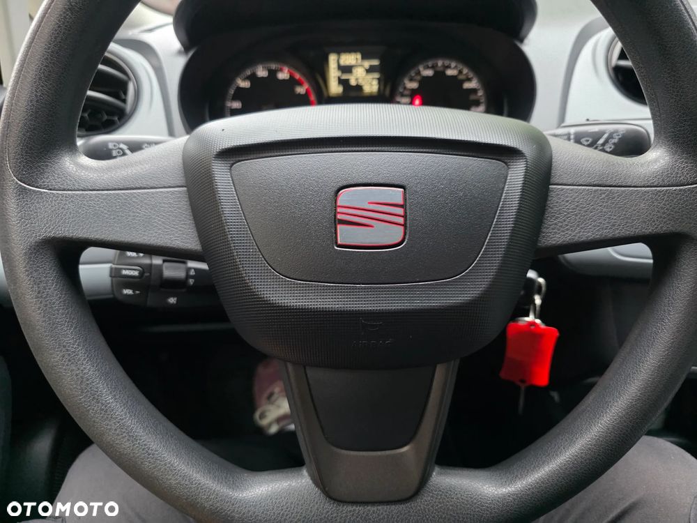 Seat Ibiza 1.4 16V Style Viva - 11