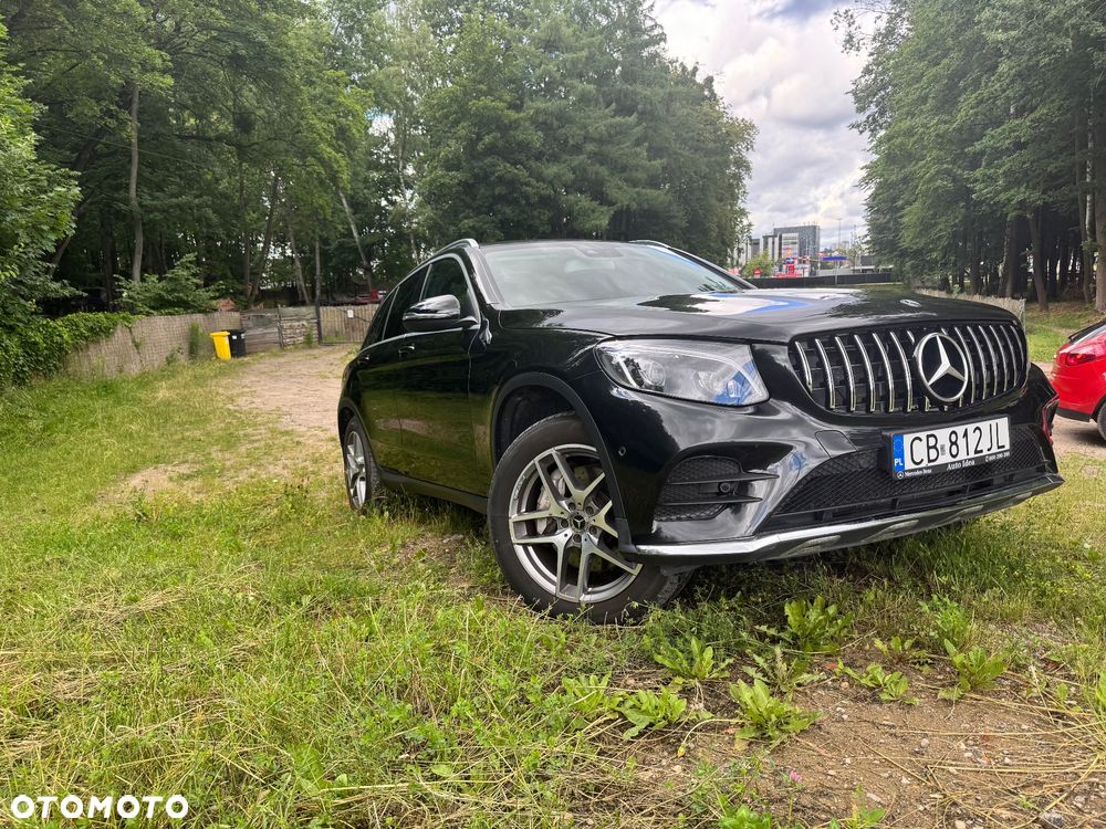 Mercedes-Benz GLC - 4