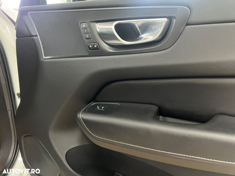 Volvo XC 60 B5 D AWD Geartronic RDesign - 14