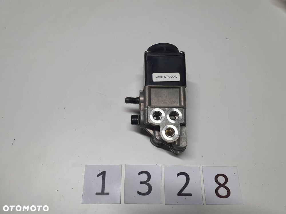 Zawór magnetyczny Wabco 4720174807 - 4