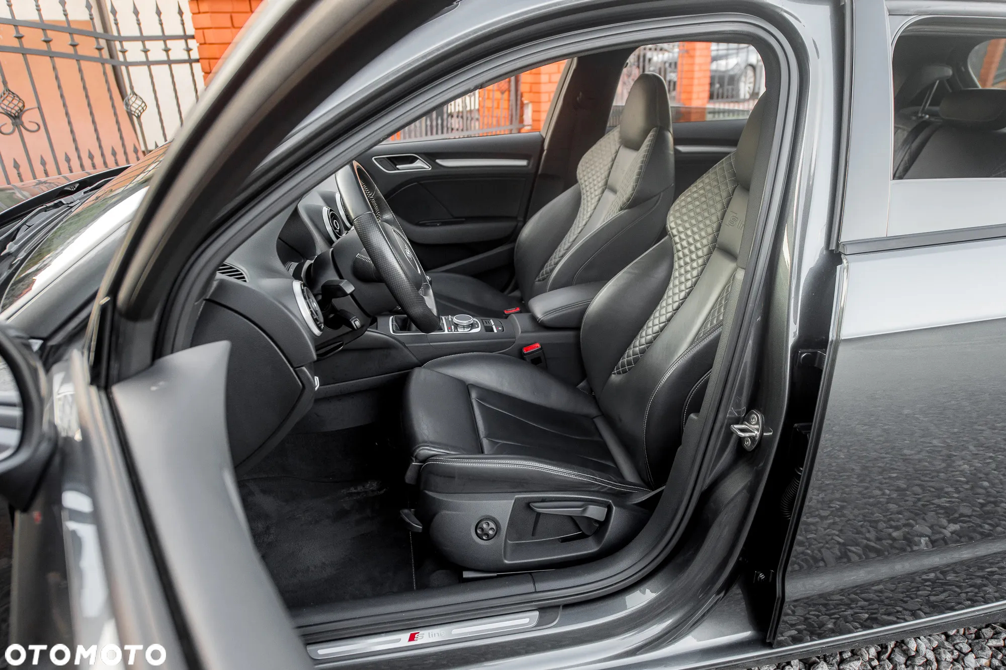 Audi A3 1.8 TFSI Sportback S line Sportpaket - 18