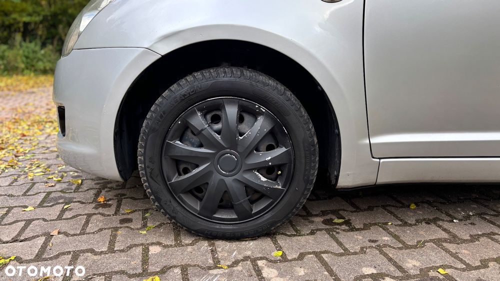 Suzuki Swift 1.3 GS / Premium 4WD - 10