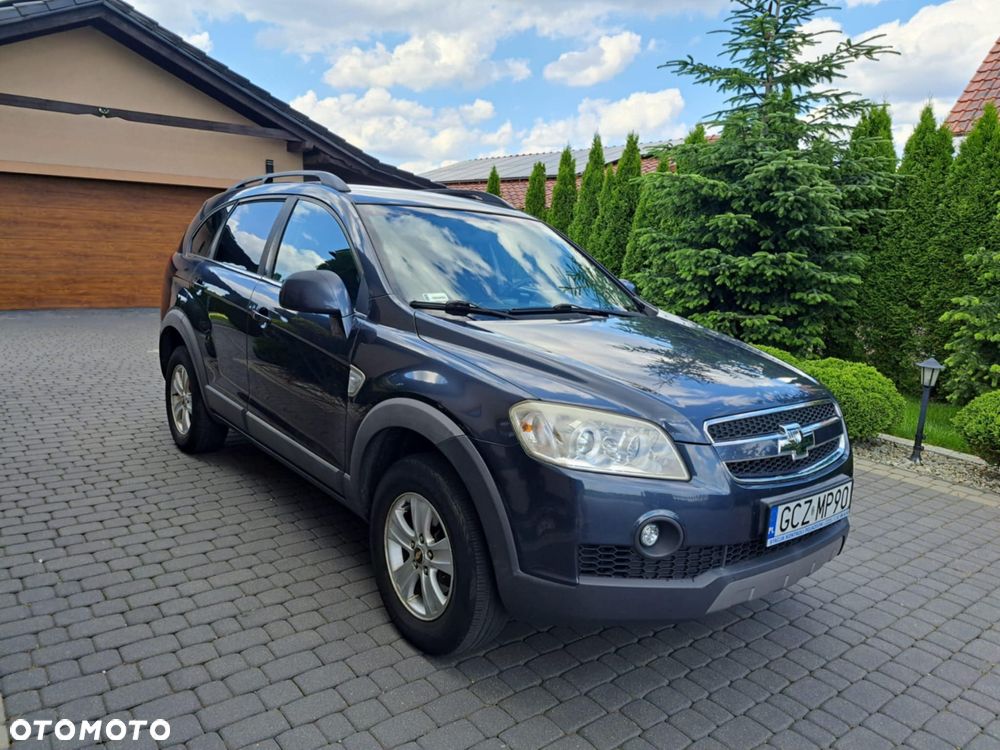 Chevrolet Captiva 2.4 LS 5os - 5
