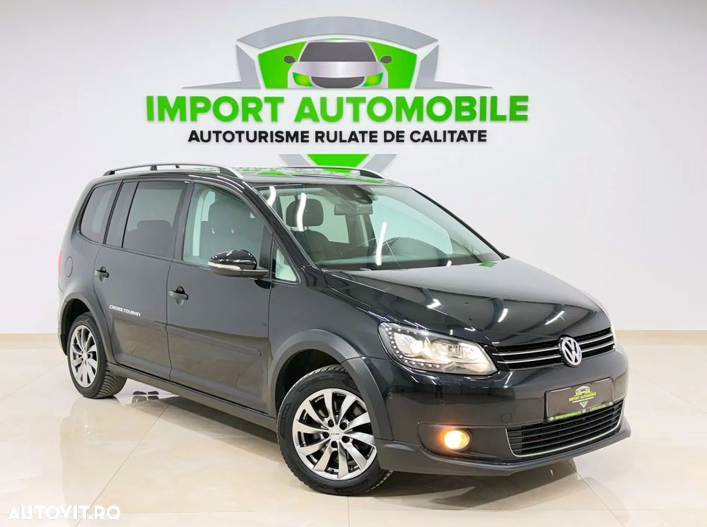 Volkswagen Touran 2.0 TDI DPF DSG Cross - 4