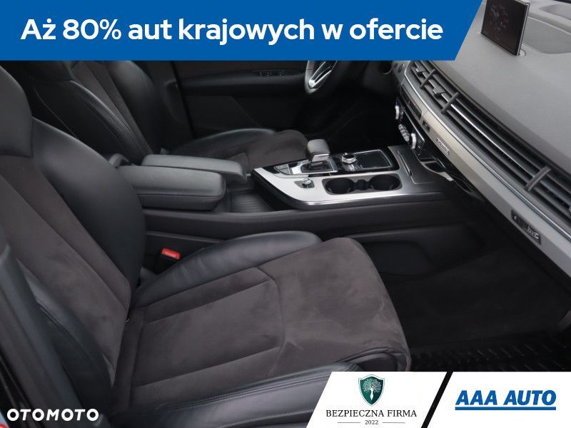 Audi Q7 - 11