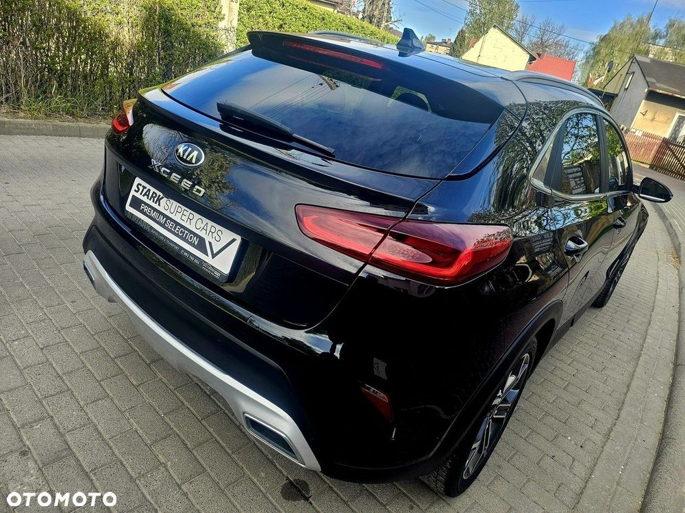 Kia XCeed - 8