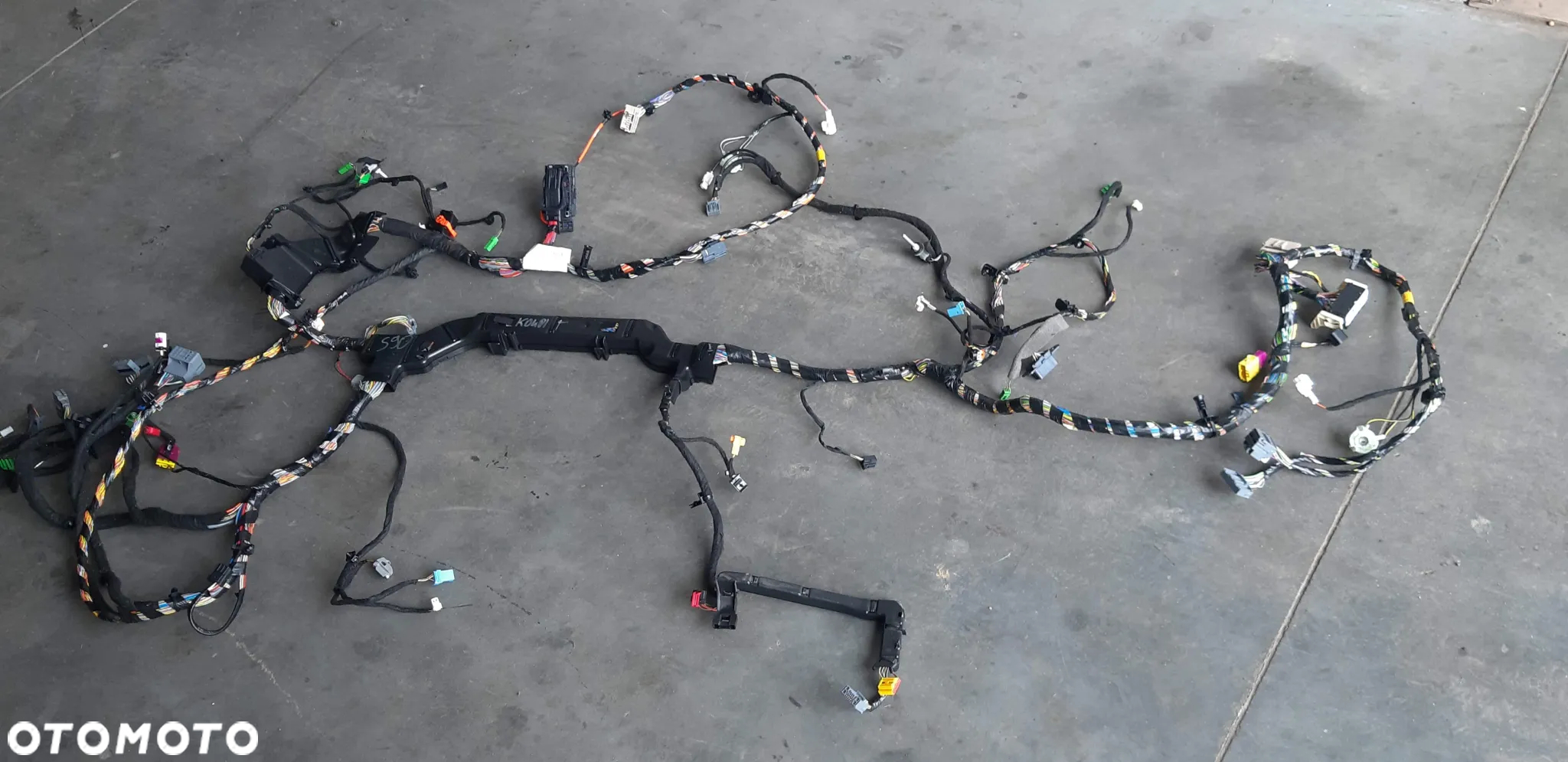 Wiązka instalacji wnętrza 31450359 Volvo S90 2.0 diesel 2016r sedan - 3