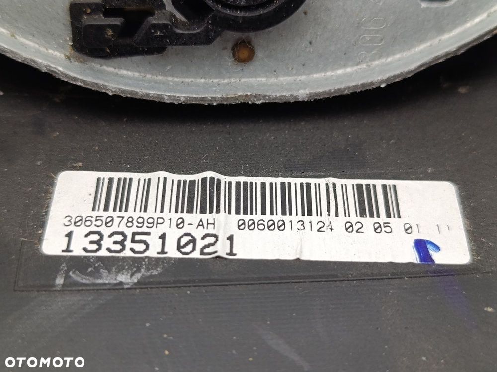 KIEROWNICA Z PODUSZKĄ OPEL MERIVA B 13351021  13300473 GM - 2