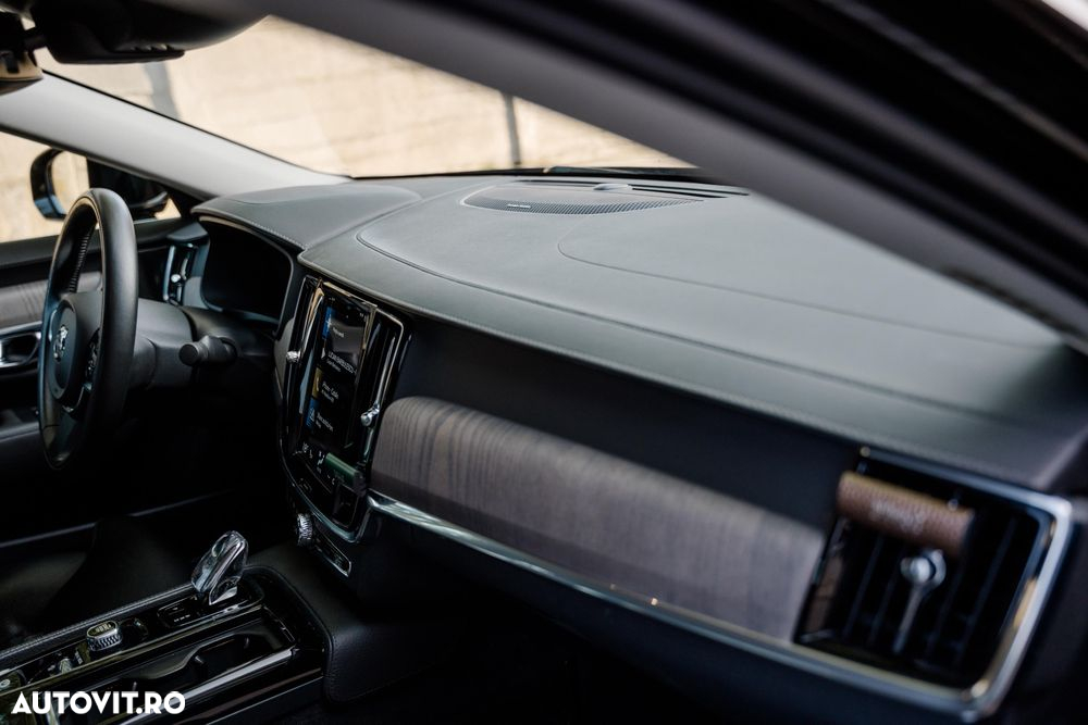 Volvo S90 T8 Recharge AWD Geartronic Inscription - 38
