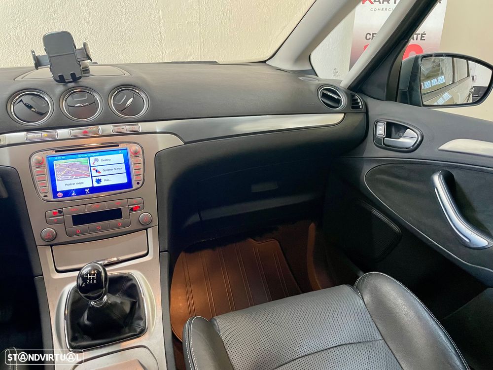 Ford S-Max 2.0 TDCi Titanium 7L - 13